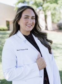 Dr. Hannah Schweizer